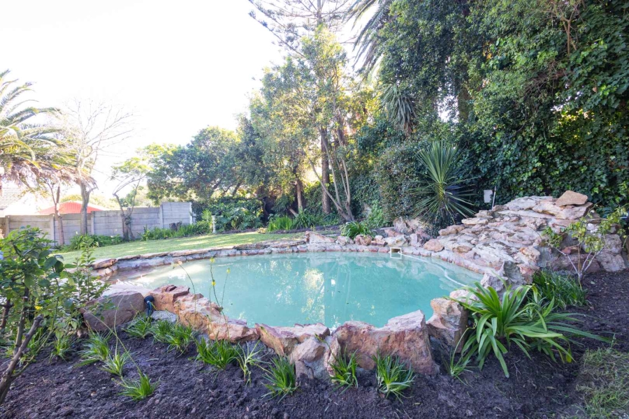 To Let 3 Bedroom Property for Rent in Kenridge Western Cape